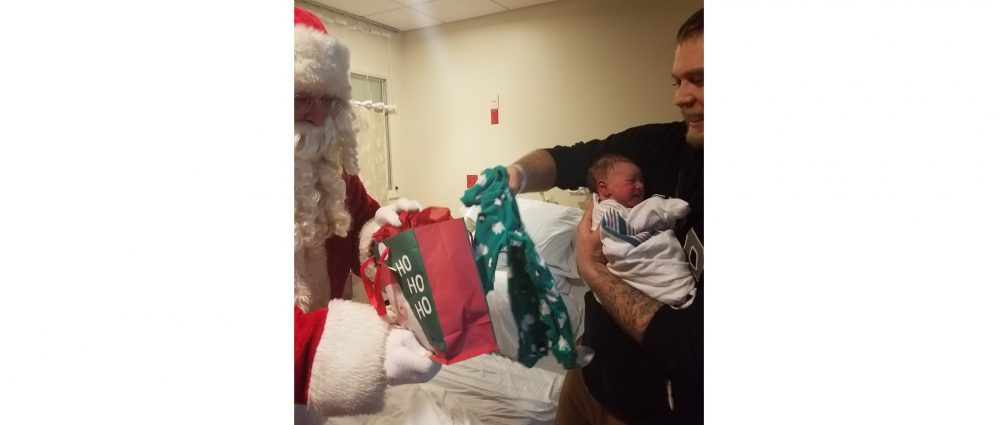 Santa at St. Peter's Hospital 2018